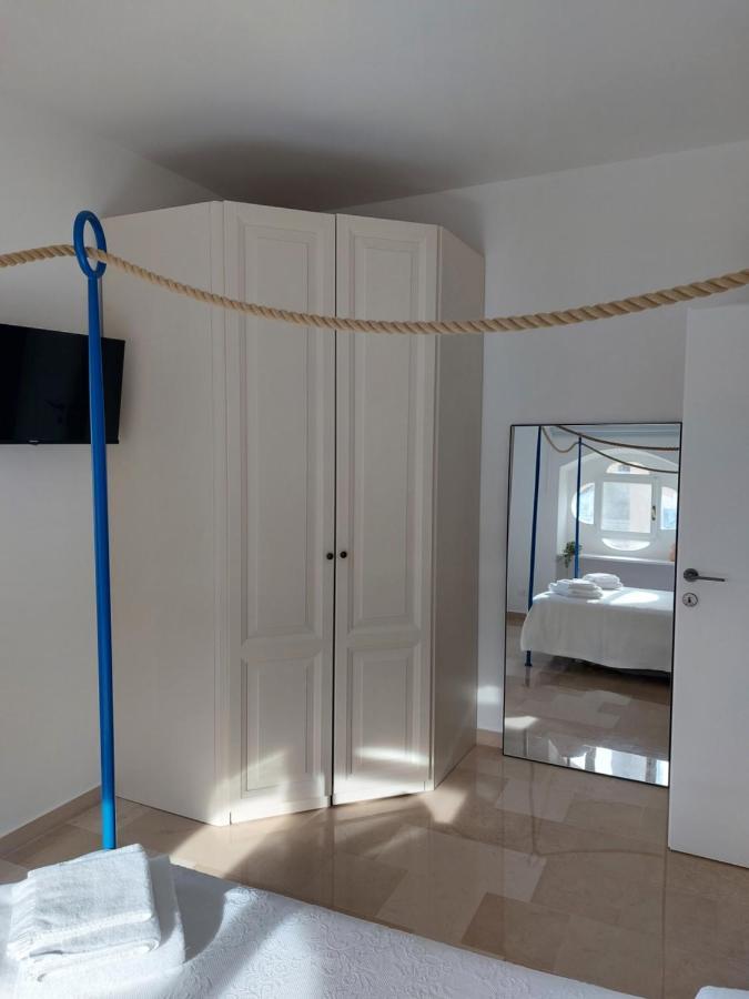 Palazzo Accinni B&B Monopoli Eksteriør billede
